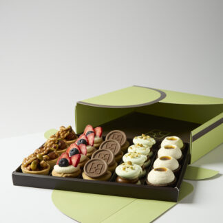 CAJA “LILLE" PETITS SELECCIONADOS 20 UNIDADES